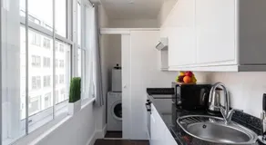 homely - Central London Liverpool Street Apartments - Image 3
