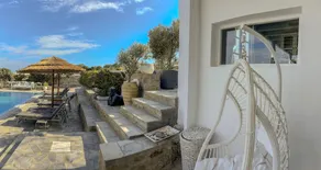 VILLA MER ET SOLEIL.  Une propriété avec personnalité à 200 mètres de la plage - Image 3