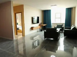 Linyi Mingzan Business Hotel - Image 4