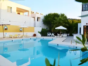 Porfyris Hotel - Image 3