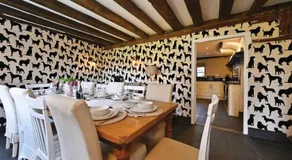 Blackham Court Farmhouse - Image 4