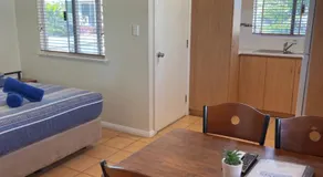 Outback Oasis Caravan Park - Image 2