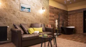 Veres Motel - Image 4