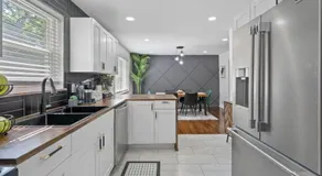 Luxury 5BR Cincinnati, Sleeps 12, Crib, Home Gym, Fenced Backyard - Image 4