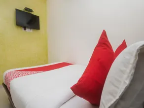 OYO 19918 Hotel Mantra Residency - Image 3