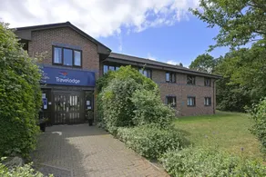 Travelodge Stratford Alcester - Image 3
