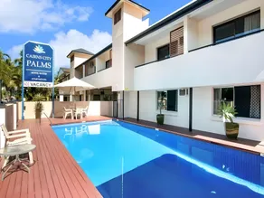 Cairns City Palms - Image 3