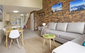 Ellswood 9  in Central Jindabyne - Image 4