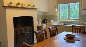 Emu Cottage - Image 3
