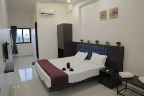 Hotel O 90087 Hotel The Olympia - Image 2