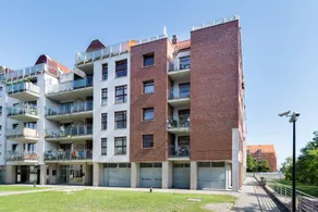 Elite Apartments by the River - Image 4