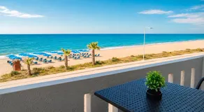 Star Apartments - Image 2
