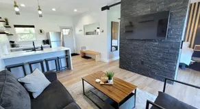 Scenic Luxury Villa! - Image 3