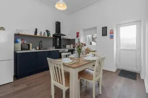 Appin House -Cosy 2 bed house in Dunfermline - Image 4
