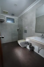 TGR SUITES - Image 5