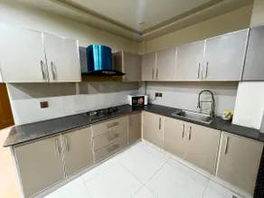 Downtown 1 BHK safe apartment - Image 5