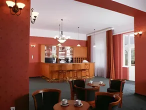 Főnix Hotel - Image 2