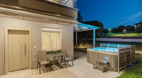V Luxury Apartments Posidi - Image 3