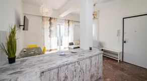 Chris Guesthouses - Image 3