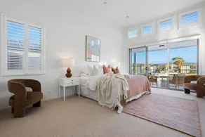 Martha Cove Sea la Vie - Image 2