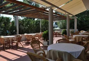 Miami Hotel - Image 2