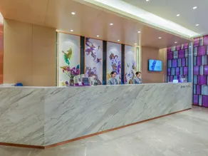 Lavande Hotel Chongqing Nanping Walking Street Wanda Plaza - Image 4