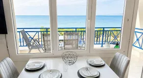 Sea View Luxury Apartment Beachfront 2BR - Image 3
