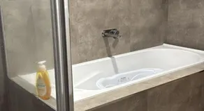 Private Room with separate Bathroom - Image 3