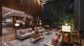 Veranda Hotel Pakubuwono - Image 2