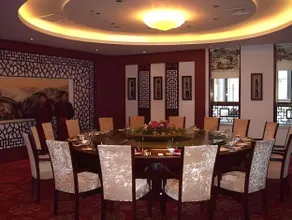 Lianyungang Dong Yuan International Hotel - Image 4
