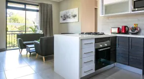 Hotel AT Hatfield Apartments - Image 4