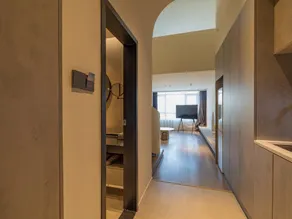 Sky Hotel - Image 3