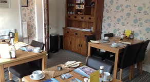Sandcastles Guest House - Image 3