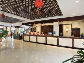 Xin Tian Le Hotel - Image 3