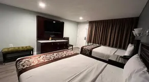 Relax Inn - Image 4