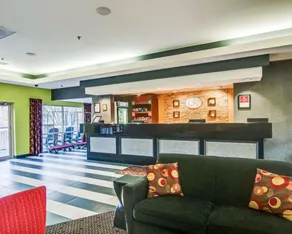 Spark by Hilton Salem East Electric Road - Image 2