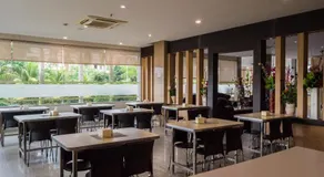 Aviari Hotel - Image 4