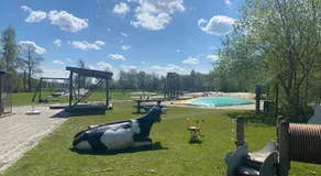 Pipowagens bij Pannenkoekenrestaurant & Camping De Koppenjan 'Een uniek verblijf met kinderspeelboerderij' - Image 3