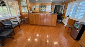 Great Value Inn & Suites - Image 3