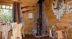 Chambre d'hôte atypique "trappeur" West little ranch - Image 3
