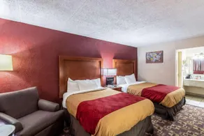 Zanesville Inn - Image 4