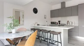 Luxury 2BR apartments by Luxus Fully Equipped Kitchen, Ormeau Park - Image 4