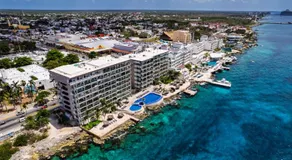 Oceanfront Luxury -4-King Suites Dive Pick Ups-Walk to Dining & Shops - Image 4