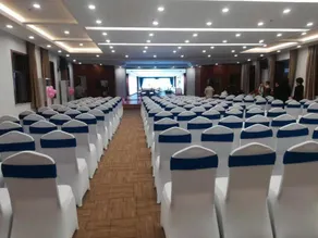 Guozheng Tiancheng Holiday Hotel - Image 5