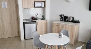 BLUE EYES APARTMENTS - Image 3