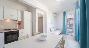 Angolo Mare Apartments & Rooms - Image 3