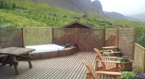 Vindheimar Cottage - Great View - Hot Tub - Image 3