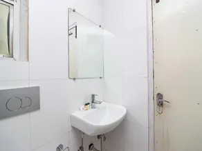 OYO 3055 Hotel Beeu - Image 4