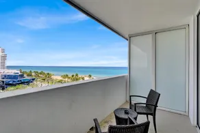 New Listing - Fontainebleau Sorrento Junior Suite - Image 2