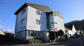Hotel B&B Stossplatz anytime and easy self Check-in - Image 4